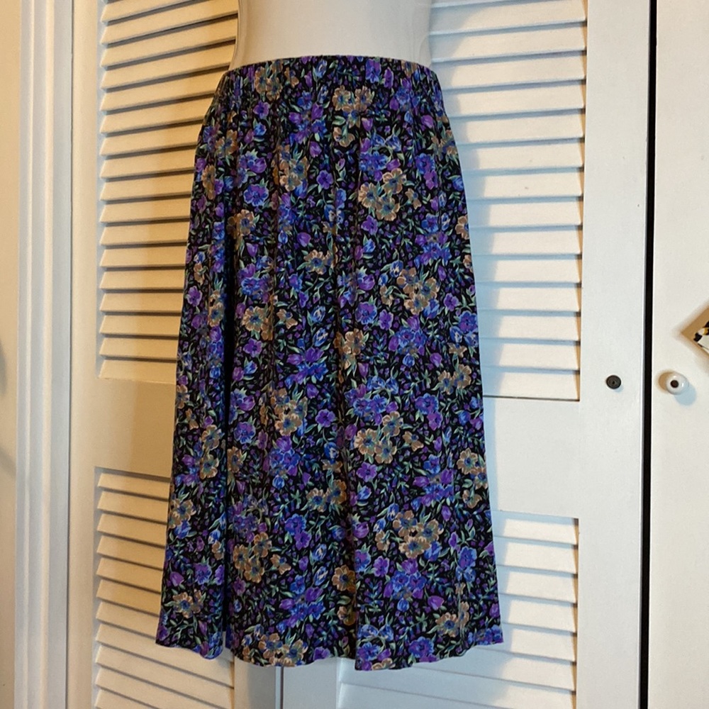 Vintage NIKKI floral midi skirt elastic waist 9/10